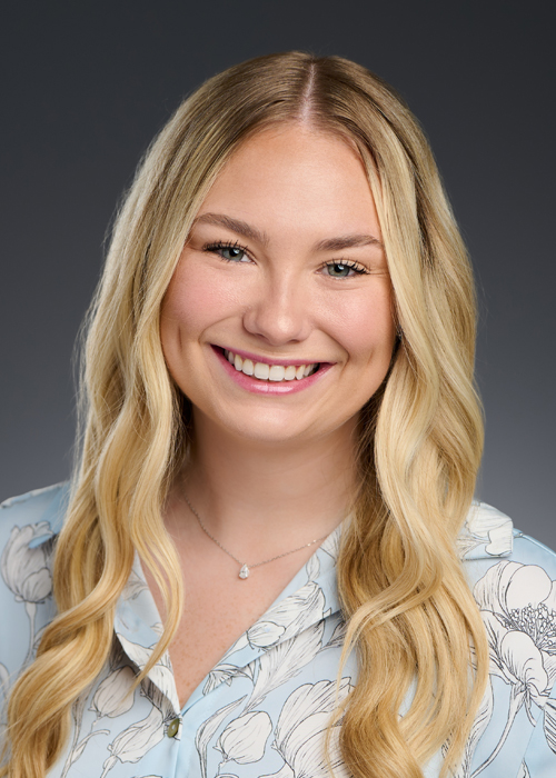 Chloe Handrich</br>
Research Coordinator</br>
(414) 955-2376